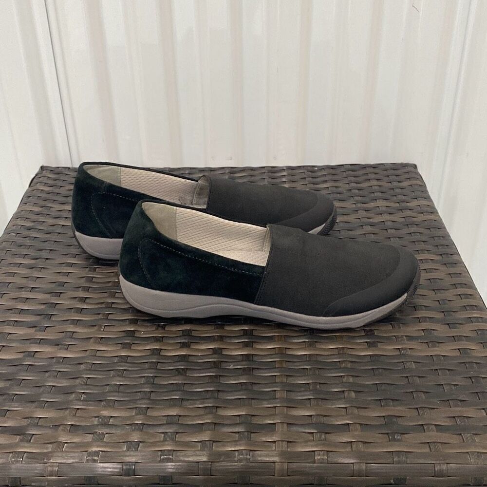 Dansko women’s shoes women’s size 41 ￼